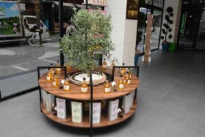 Balıkesir'de Ondan Yerel Market Açıldı: Kadın Emeği, Kooperatif Ürünleri ve Yerel Lezzetler Raflarda