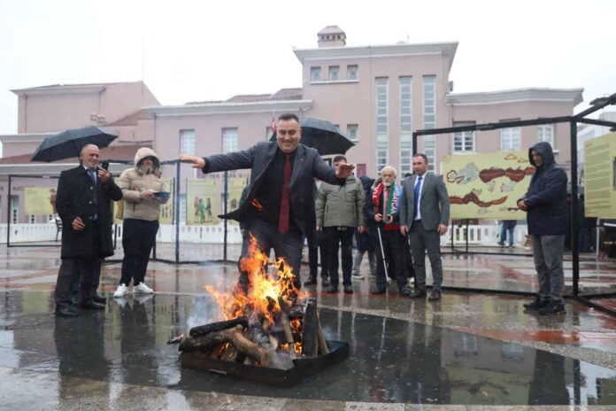 Bursa’da Nevruz Bayramı Geleneksel Törenlerle ve Renkli Gösterilerle Kutlandı