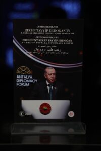 Cumhurbaşkanı Erdoğan’ın Antalya Diplomasi Forumu açılış konuşması üç dilde kitaplaştırıldı