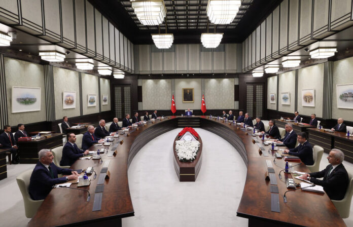 Cumhurbaşkanlığı Kabinesi Beştepe'de Cumhurbaşkanı Erdoğan'ın Yönetiminde Toplandı