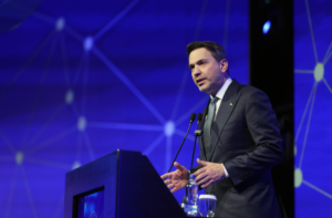 Bakan Bayraktar: Türkiye Enerji Sektöründe Yeni Dönem ve Altyapı Güçlendirmelerine Odaklanıyor